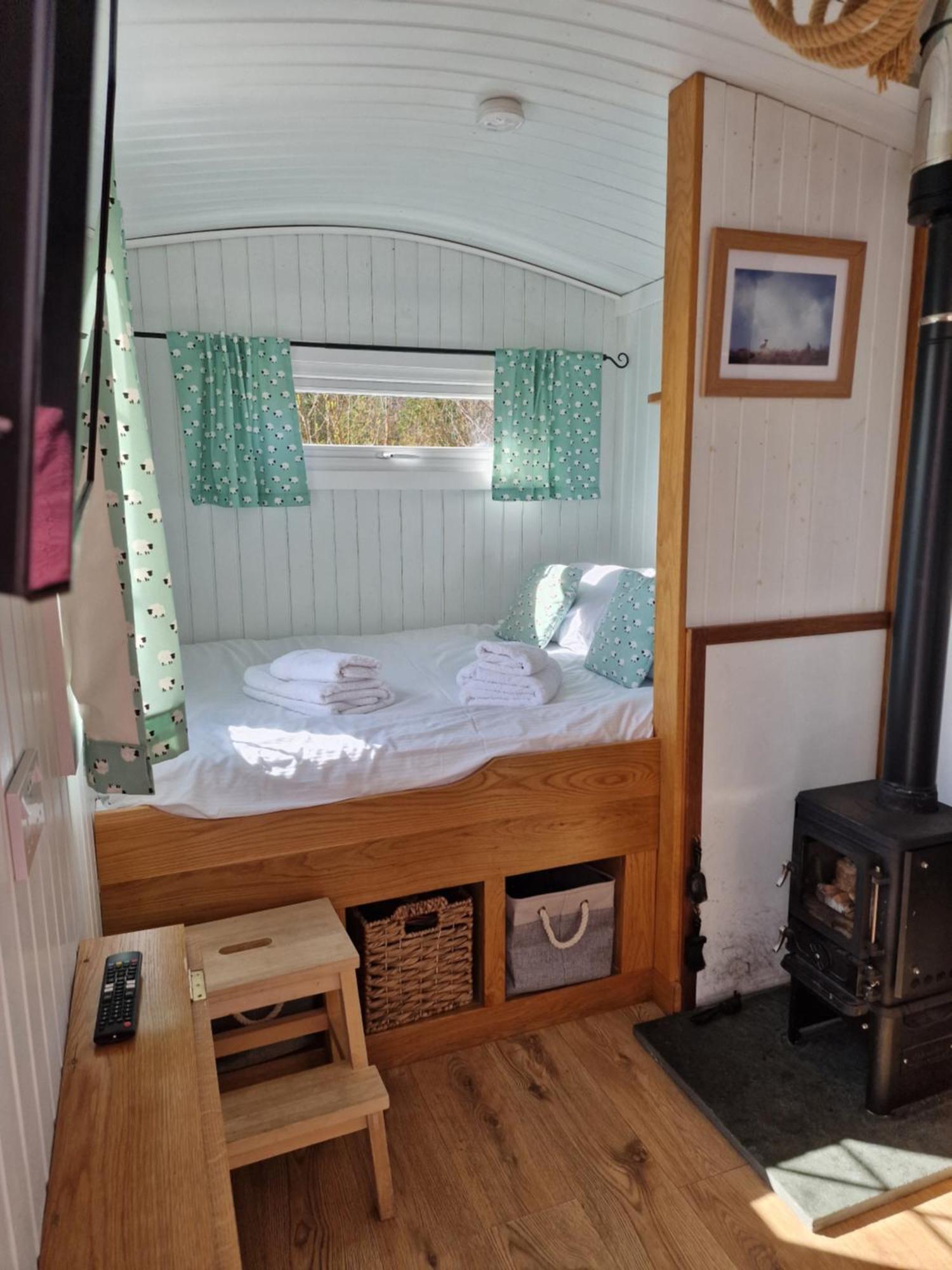 Dalnoid Cottages & Treehouses Nr Glenshee Esterno foto