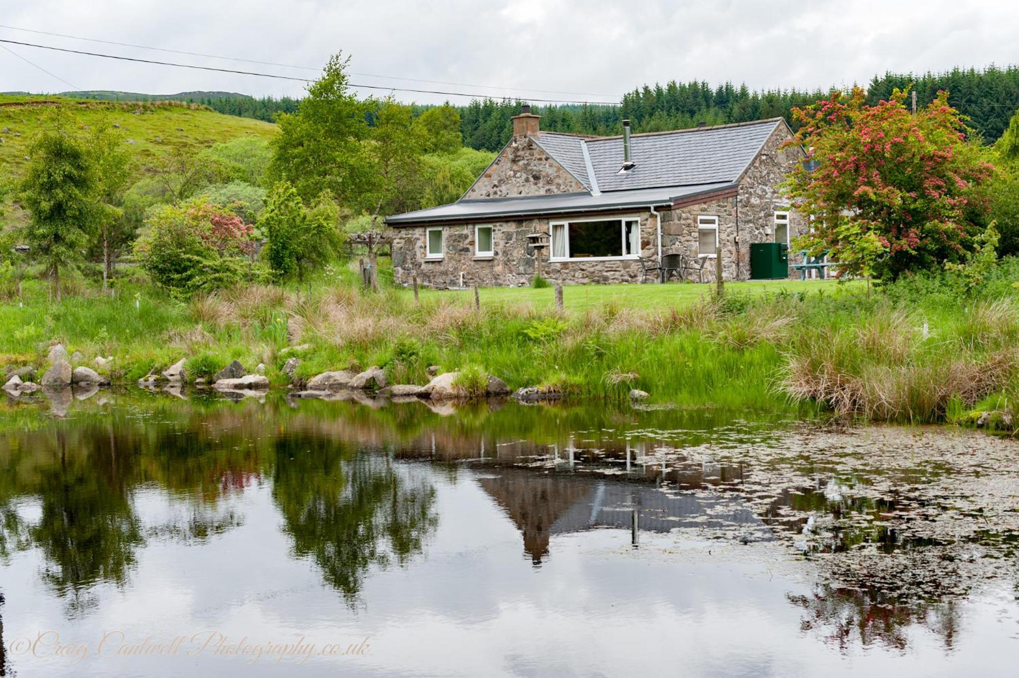Dalnoid Cottages & Treehouses Nr Glenshee Esterno foto