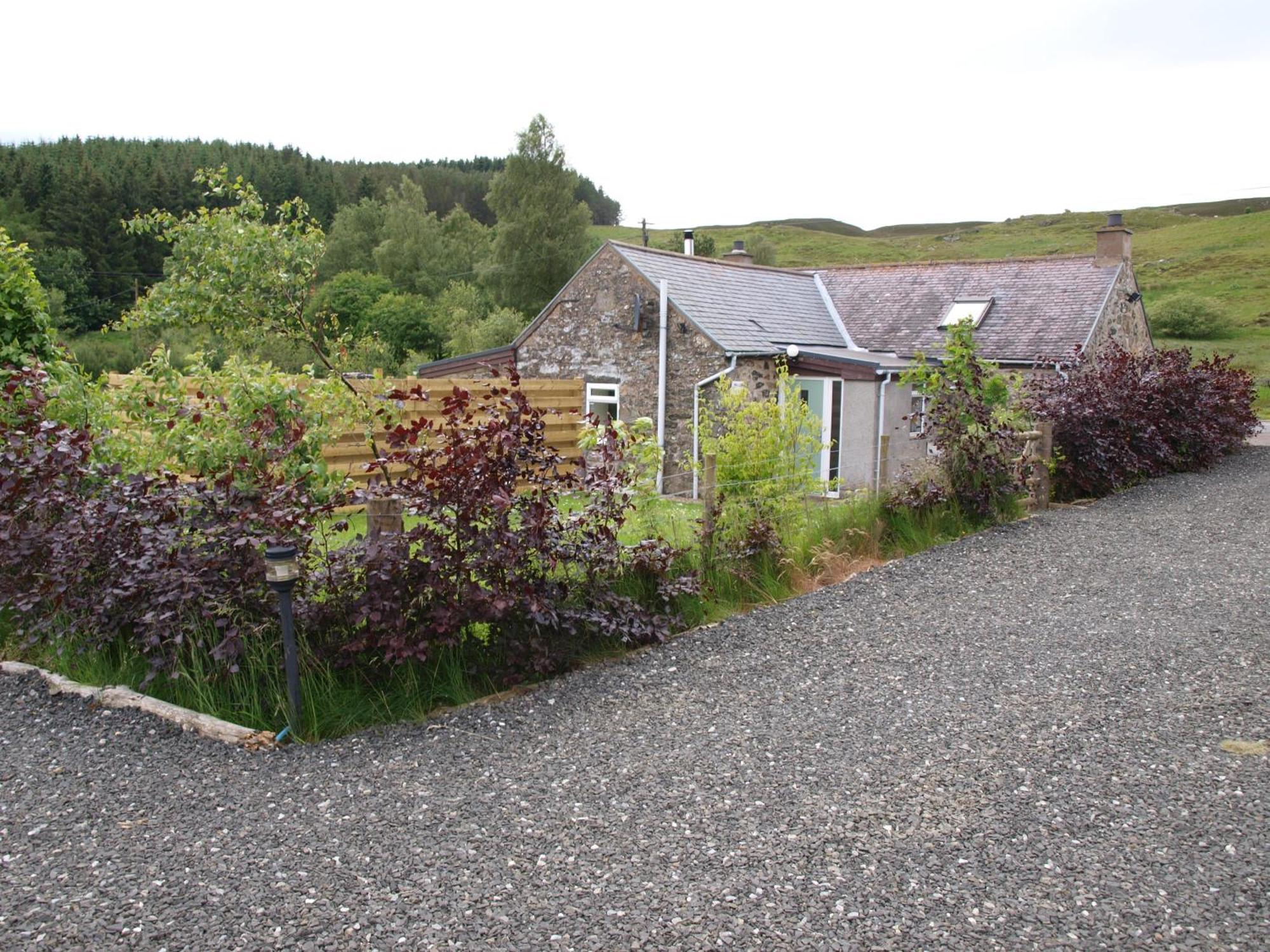 Dalnoid Cottages & Treehouses Nr Glenshee Esterno foto